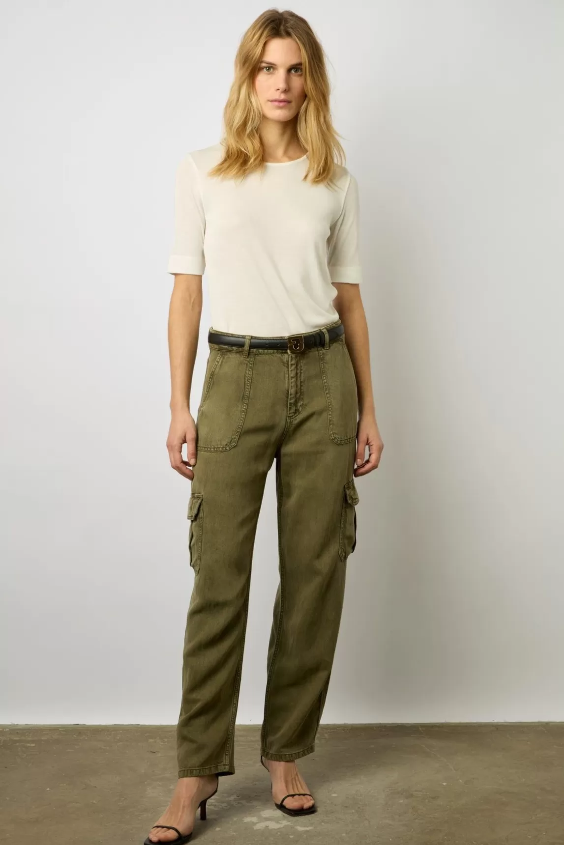 Gerard Darel Pantalon Cargo En Lin Vert Kaki - Celya Cheap