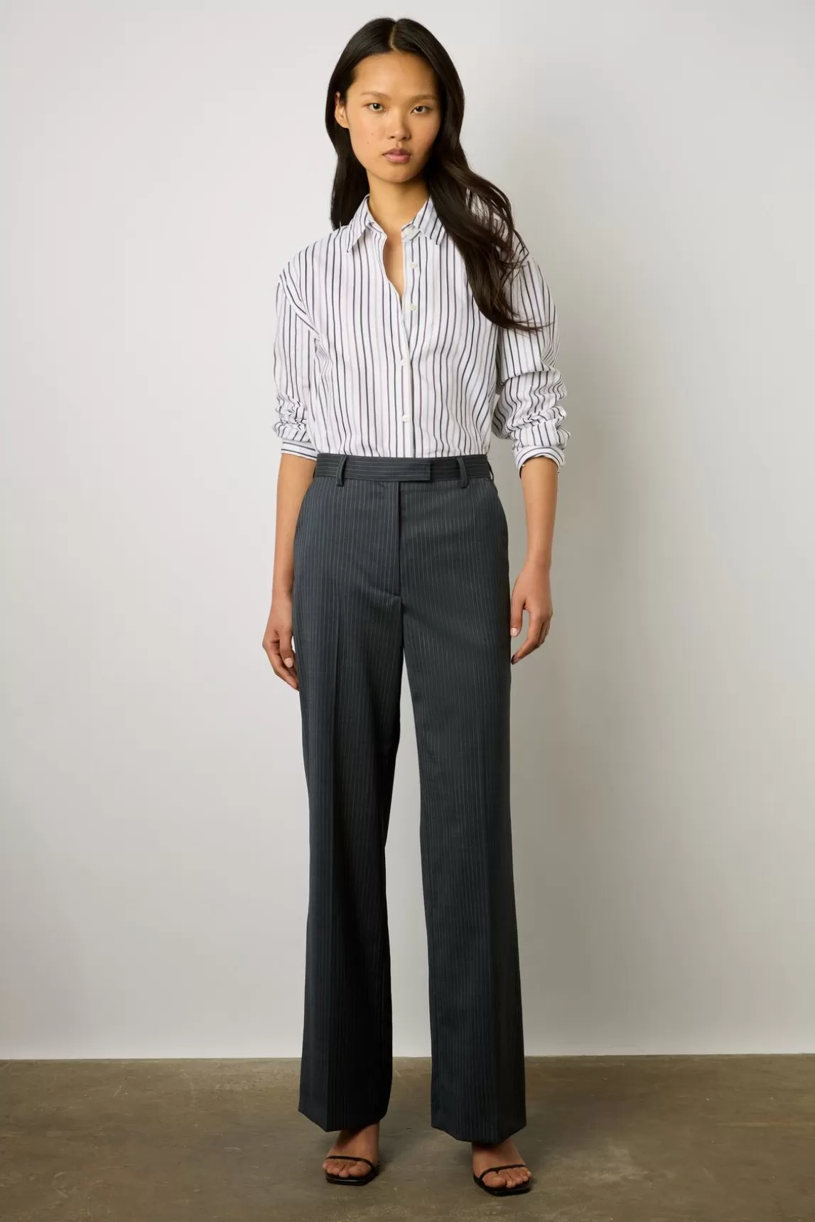 Gerard Darel Pantalon De Tailleur A Rayures Marine - Dali Clearance