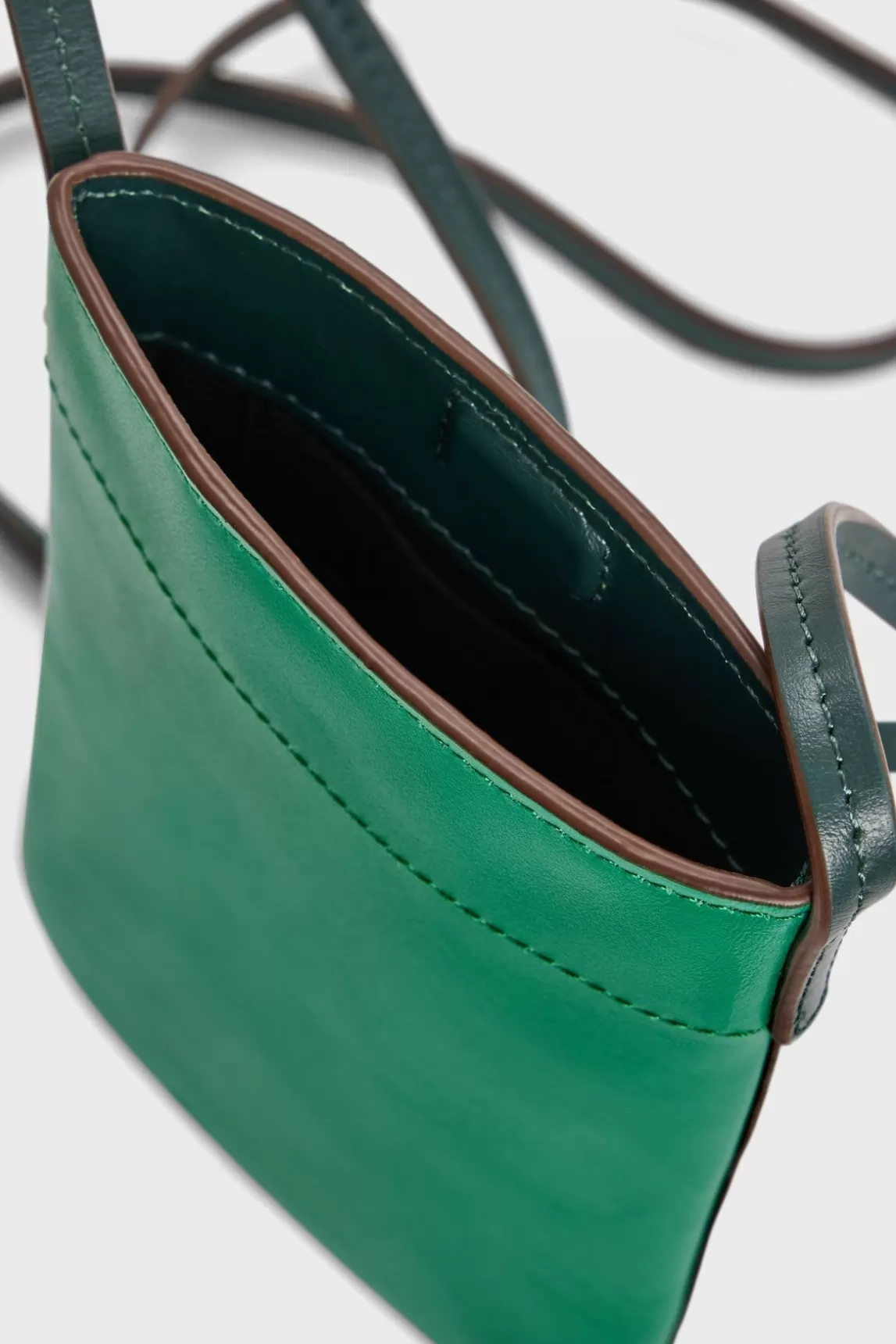 Gerard Darel Porte Telephone En Cuir Vert - Ladyphone Shop