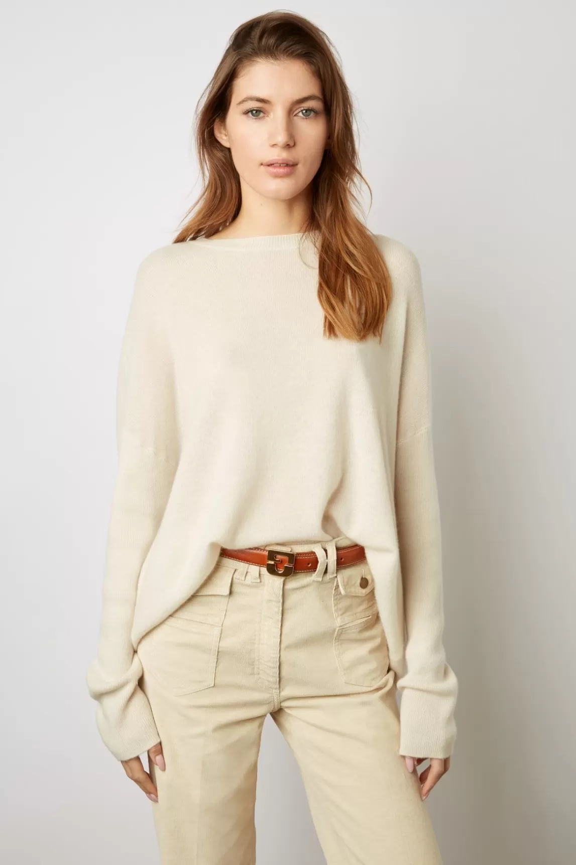 Gerard Darel Pull Cachemire A Col Rond Ecru - Laurrea Shop