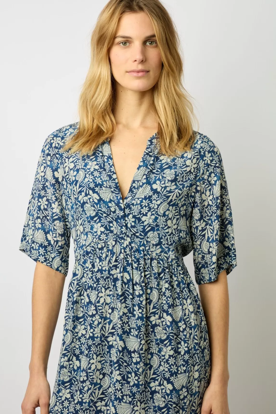 Gerard Darel Robe Courte Imprimee Indigo - Ellena Sale