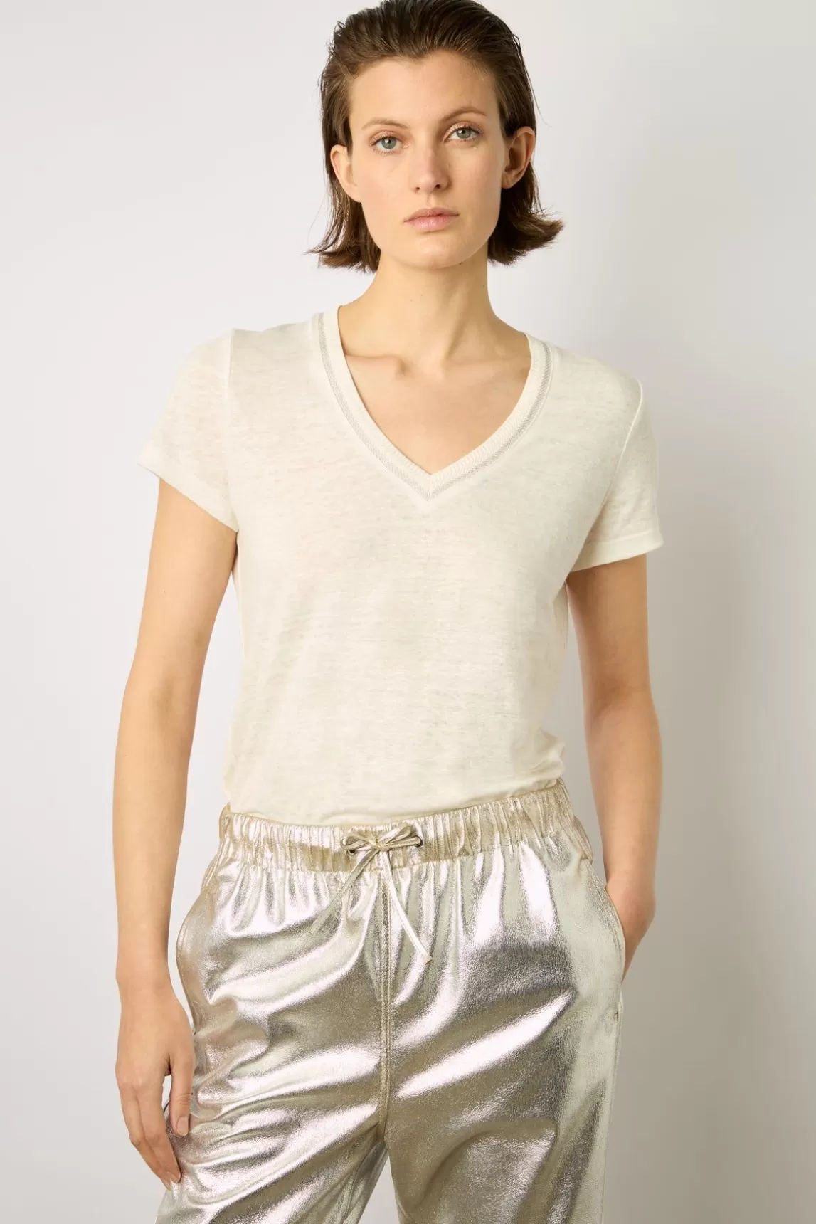 Gerard Darel Tshirt V En Lin Ecru - Mindy Store