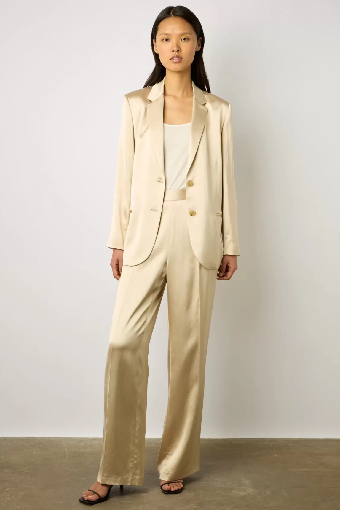 Gerard Darel Veste De Tailleur Satinee Sable - Blair Outlet