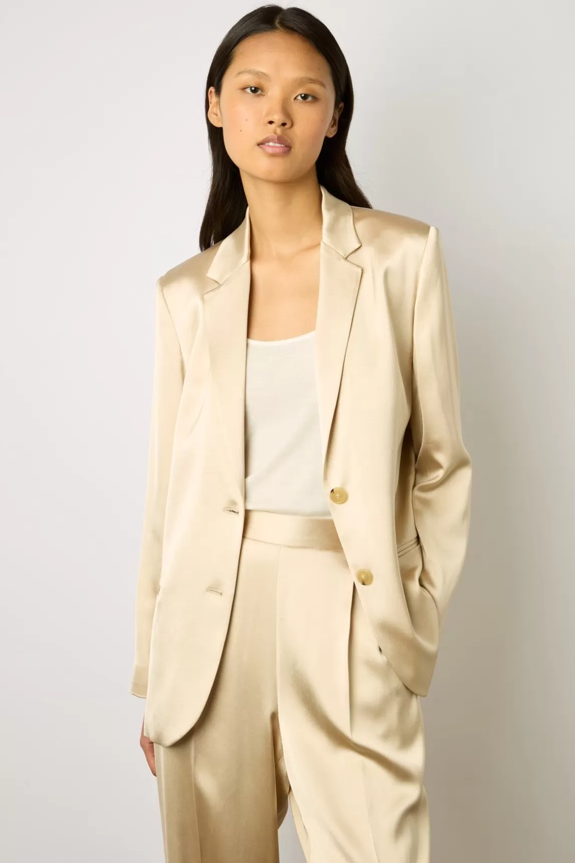 Gerard Darel Veste De Tailleur Satinee Sable - Blair Outlet